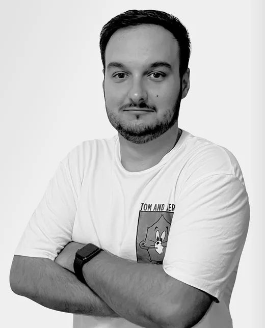 Andrés Robert Kuraszkiewicz, Desarrollo web